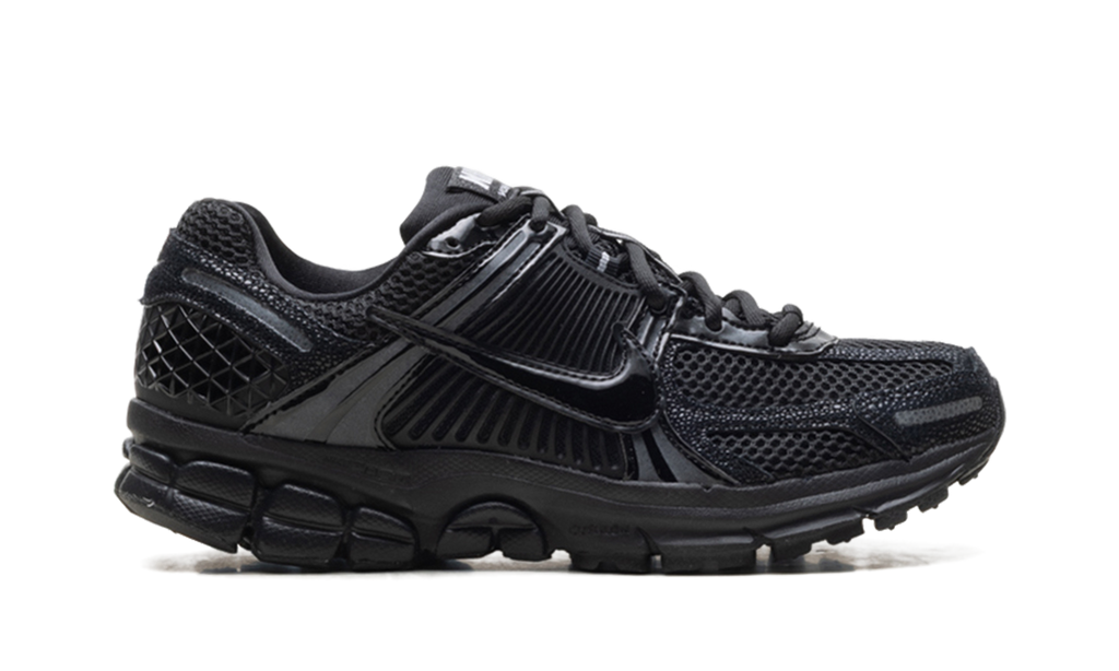 Zoom Vomero 5 WMNS "Black Patent" II6236 001