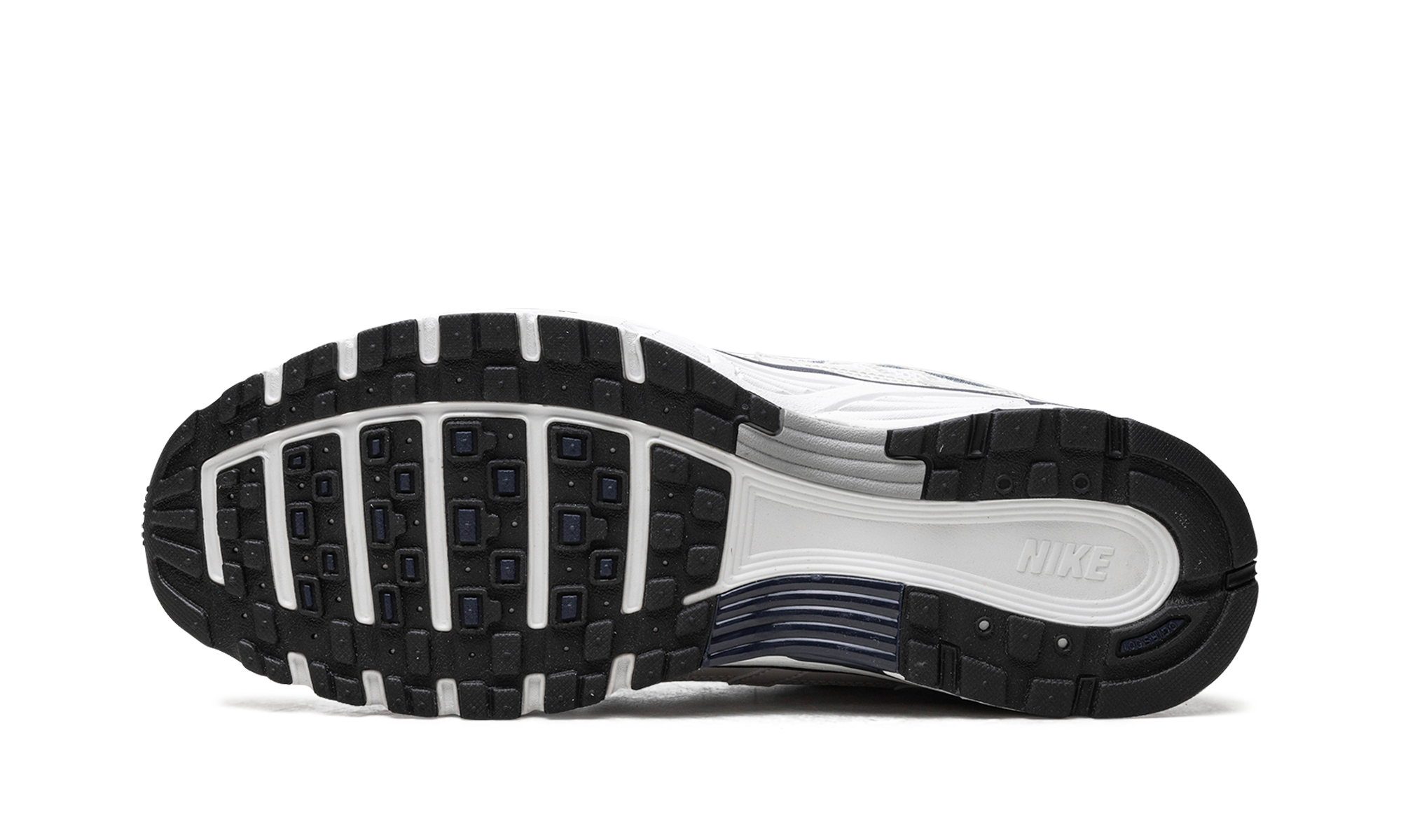 P-6000 "Obsidian Summit White" CD6404 018