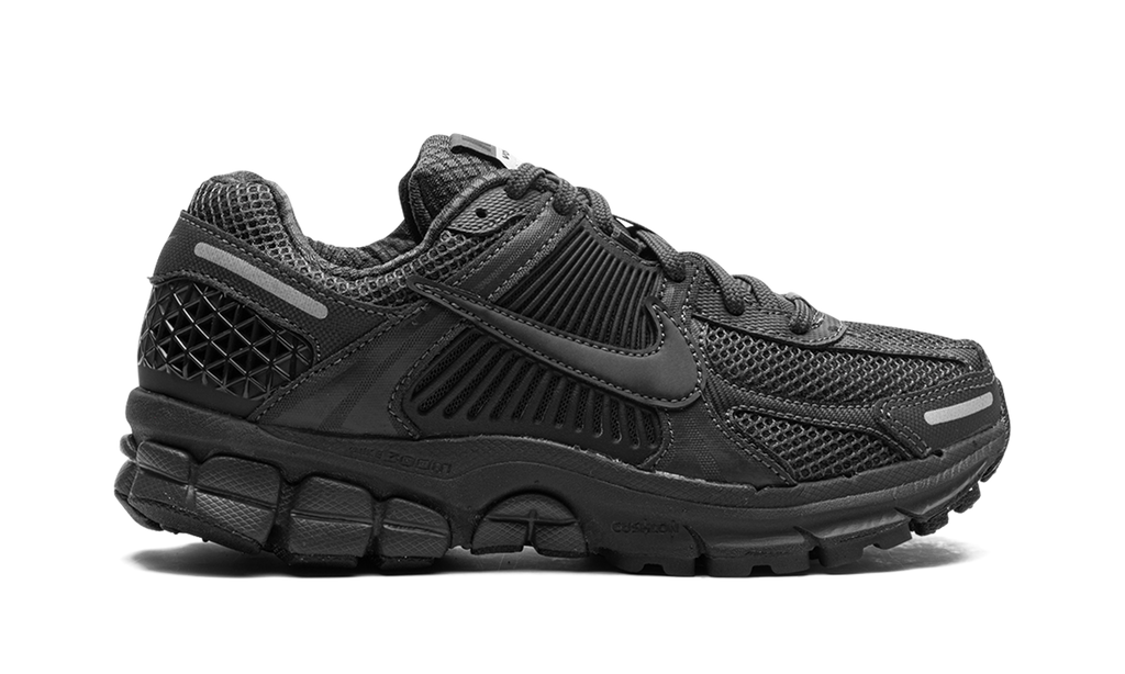 Zoom Vomero 5 WMNS "Triple Black" FQ7079 002