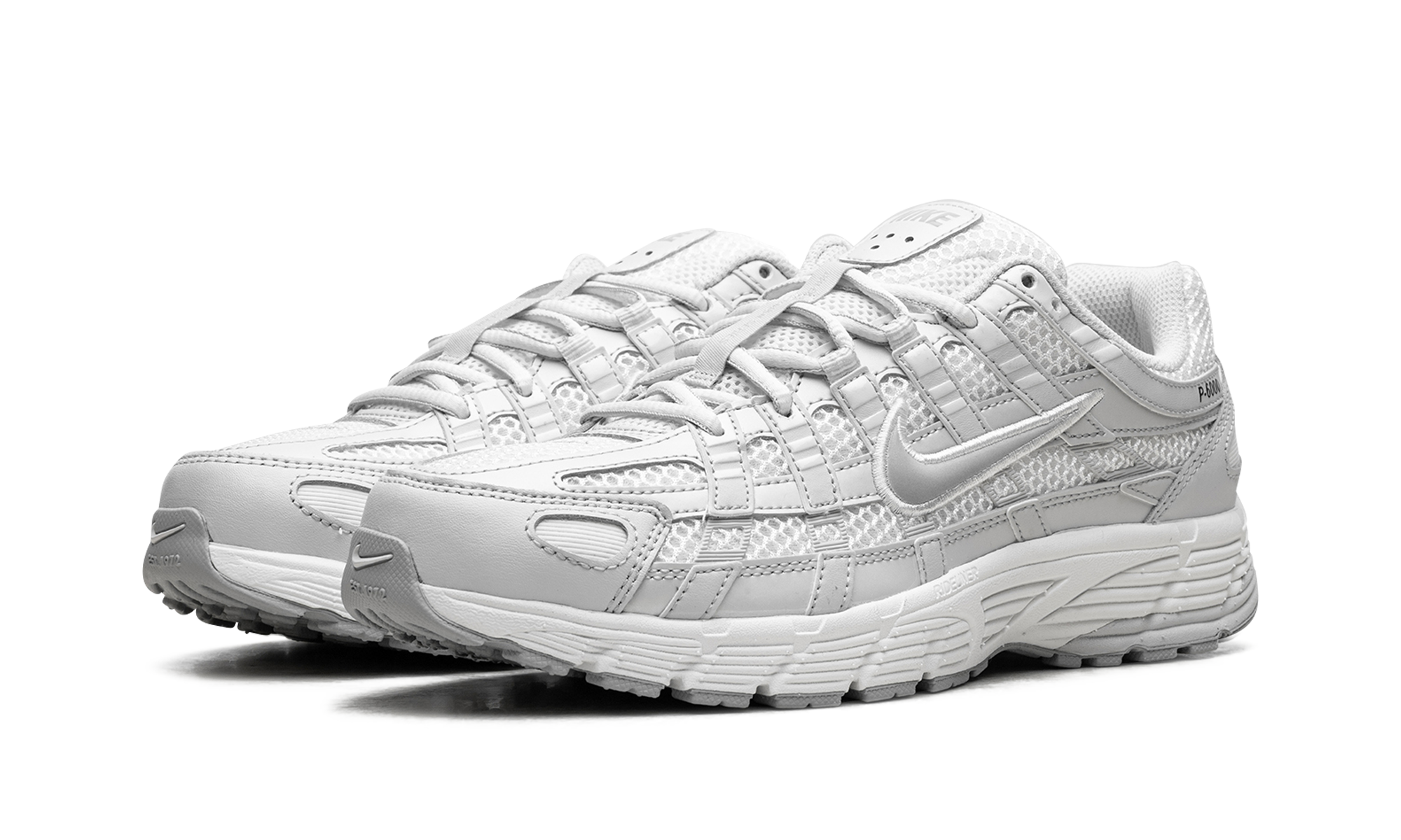 P-6000 SE WMNS "Summit White Vast Grey" IF1756 100