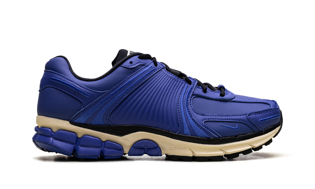 Zoom Vomero 5 "Swooshless Hyper Royal" IO4555 400