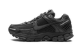 Zoom Vomero 5 WMNS "Triple Black" FQ7079 002
