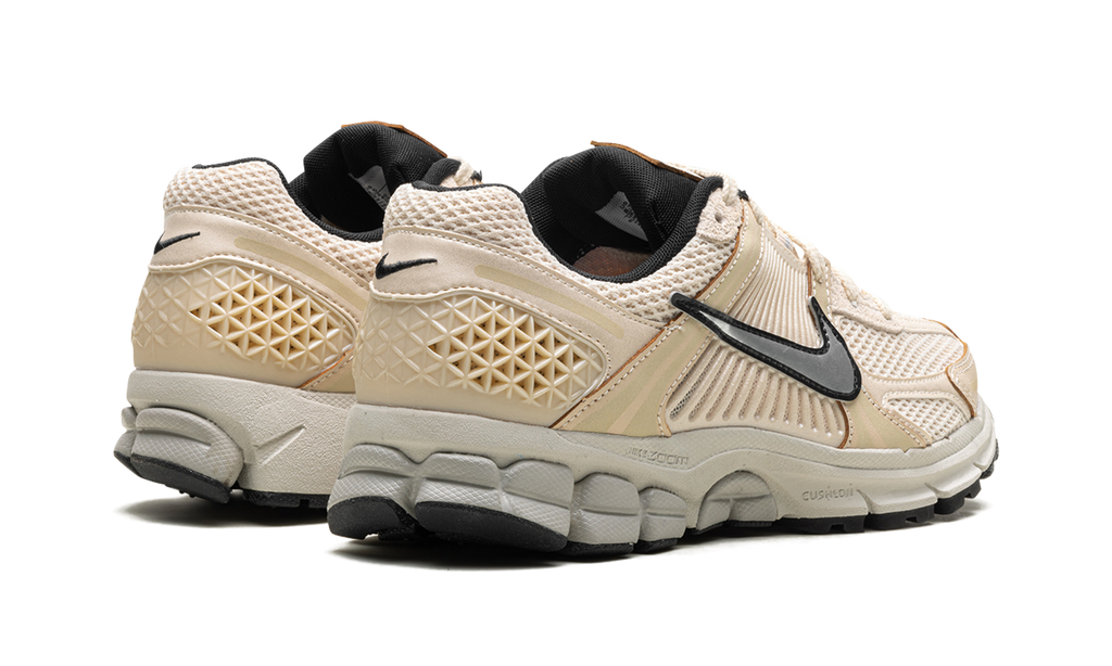 Zoom Vomero 5 WMNS "Pearl White" FN6742 200