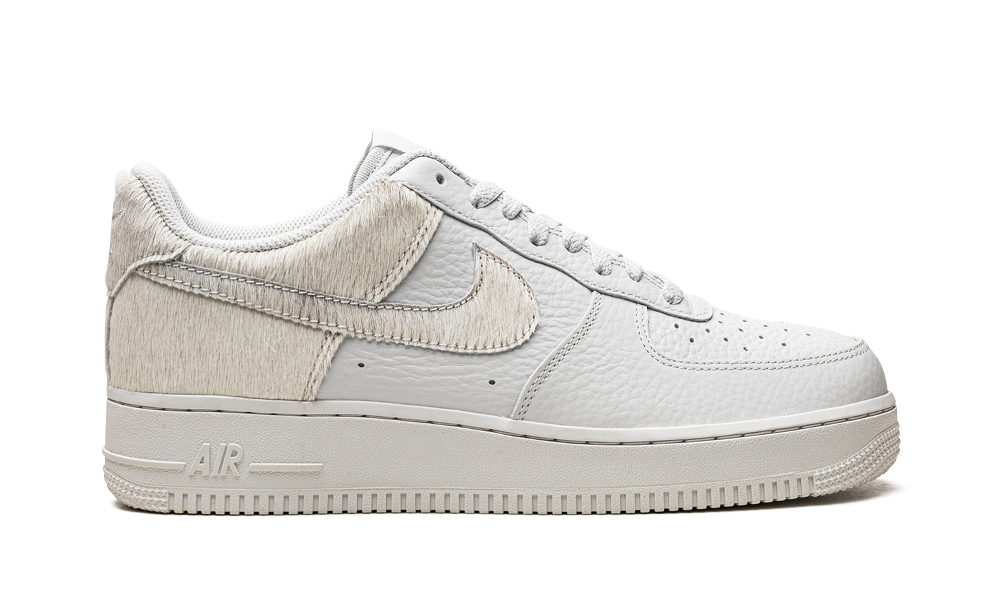 AIr Force 1 "White Pony Hair Heel" DM9088 001