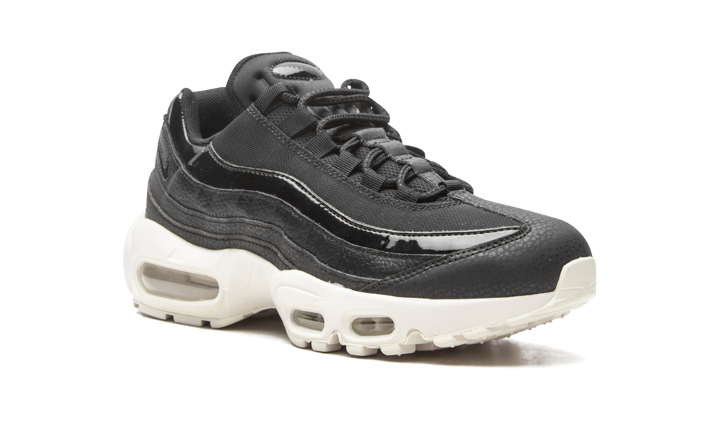 AIR MAX 95 SE MNS WMNS AQ4138 001