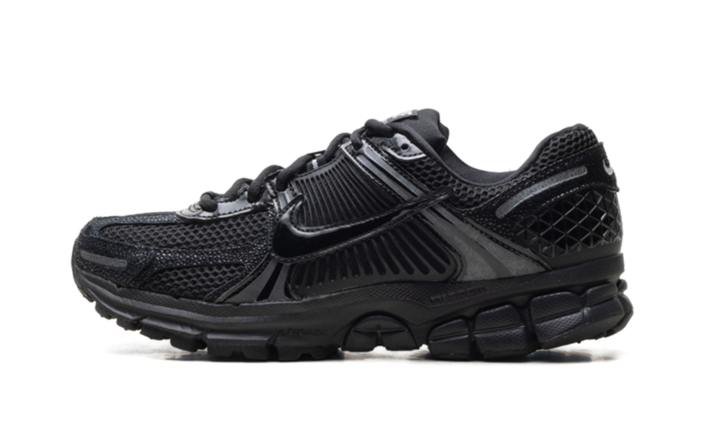 Zoom Vomero 5 WMNS "Black Patent" II6236 001